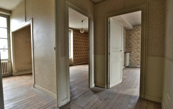 Vente Maison de ville Réf. Jonquille à rénover Cholet   