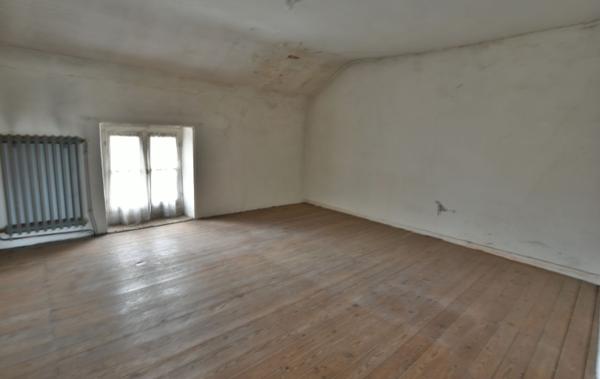 Vente Maison de ville Réf. Jonquille à rénover Cholet   