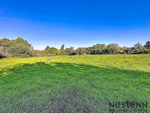Terrain à vendre à TRETS - Vue sur Mont Aurelien