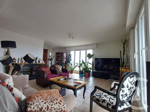 Appartement à vendre  5 pièces - 137,60 m2 CHATEAUDUN - 28