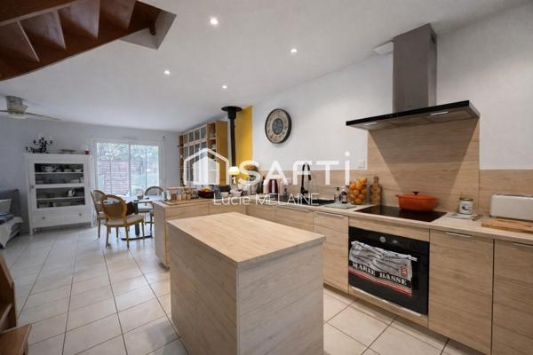 Quartier Arlac - Maison familiale 3 chambres avec jardin, piscine et garage