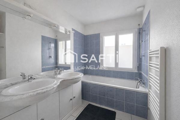 Quartier Arlac - Maison familiale 3 chambres avec jardin, piscine et garage