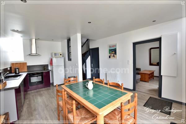 Maison rénovée au cœur du village 5 pièces SAINT LAURENT DE NESTE (65)