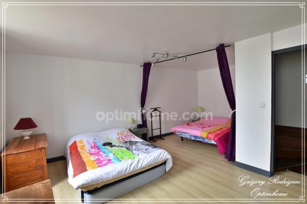 Maison rénovée au cœur du village 5 pièces SAINT LAURENT DE NESTE (65)