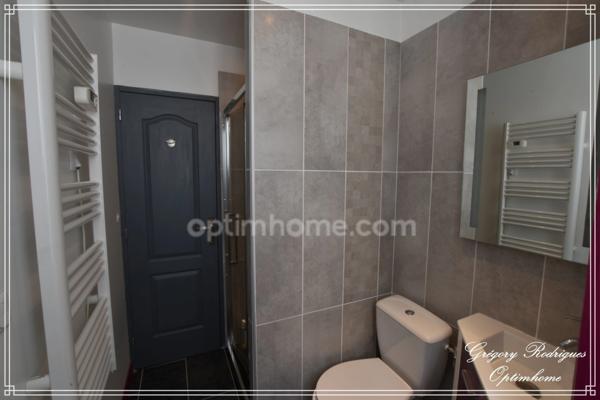 Maison rénovée au cœur du village 5 pièces SAINT LAURENT DE NESTE (65)