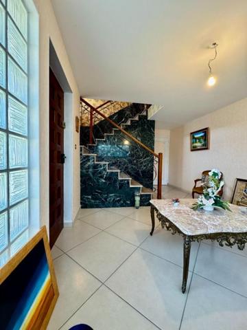 Maison Chassieu 6 pièces 174 m2 Chassieu CENTRE