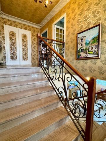 Maison Chassieu 6 pièces 174 m2 Chassieu CENTRE