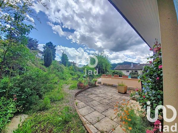 Maison traditionnelle 6 pièces de 133 m² à Tarare (69170)