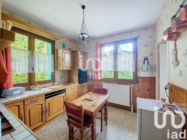 Maison traditionnelle 6 pièces de 133 m² à Tarare (69170)