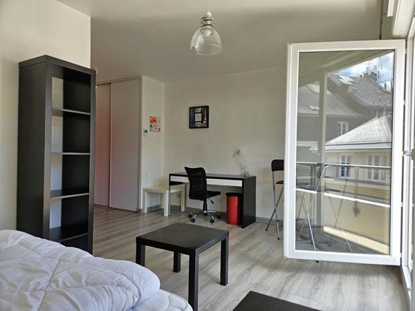 Studio meublé proche de la FAC Pasteur