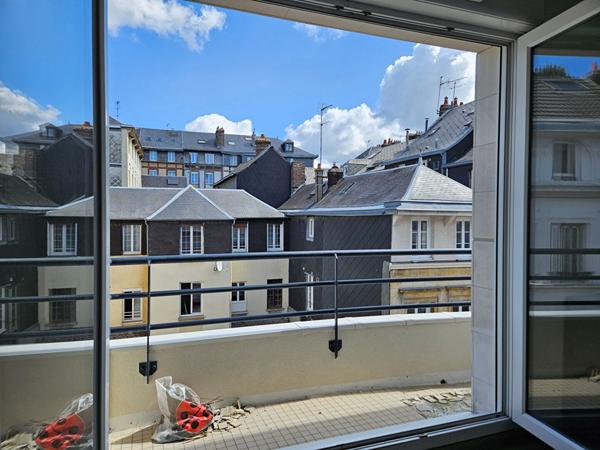 Studio meublé proche de la FAC Pasteur