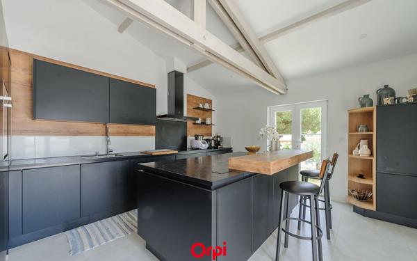 Maison à vendre    5 pièces • 199 m2 Sainte-Marie-de-Ré