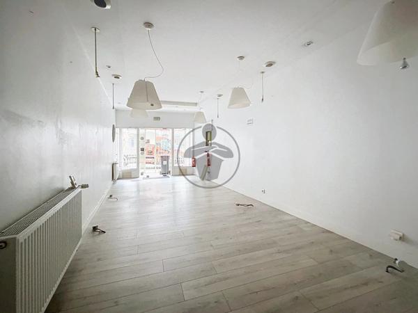 Vente Immeuble 8 pièces 186 m2 à Saint-Quentin