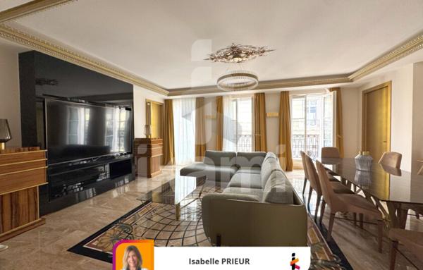 RARE À LA VENTE   APPARTEMENTS RUE WASHINGTON, PARIS 8e