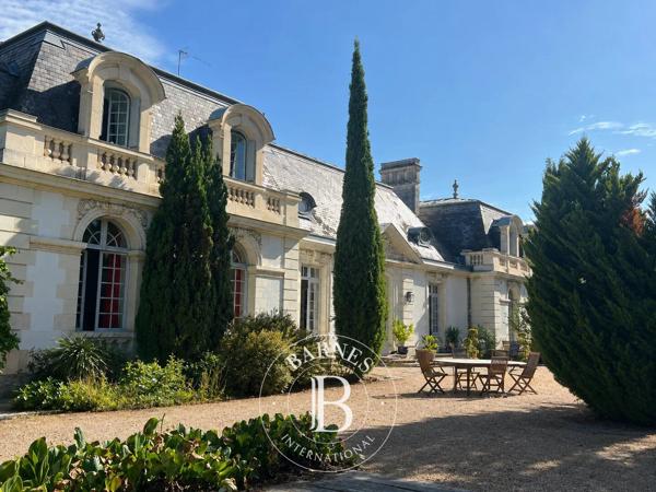 Saint-Avertin, Propriété 6 Chambres -  392 m² à vendre