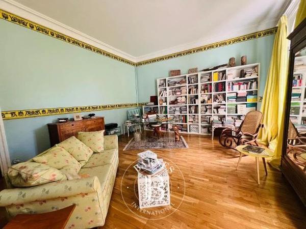 Saint-Avertin, Propriété 6 Chambres -  392 m² à vendre