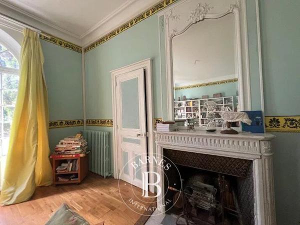 Saint-Avertin, Propriété 6 Chambres -  392 m² à vendre