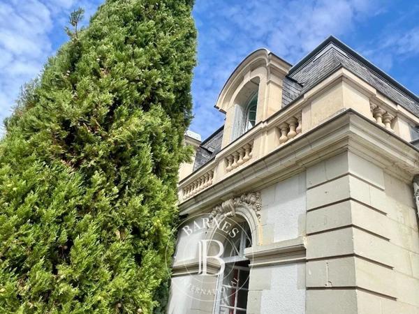 Saint-Avertin, Propriété 6 Chambres -  392 m² à vendre