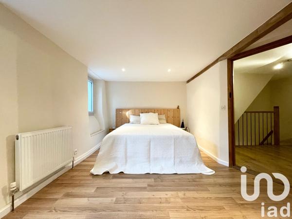 Maison à vendre 6 pièces 205 m² Alaigne