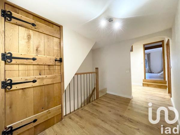 Maison à vendre 6 pièces 205 m² Alaigne