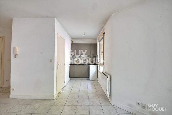 À vendre. Charmant T2 dans une résidence de standing avec piscine. Lyon 3ème (69003)