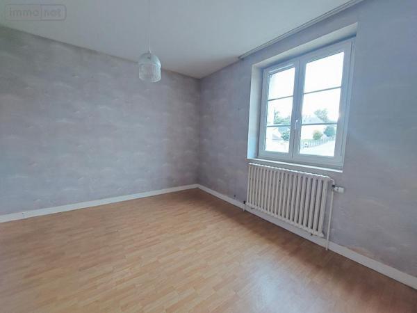 Maison à vendre à Cossé-le-Vivien en Mayenne (53230), ref : 53032-1051