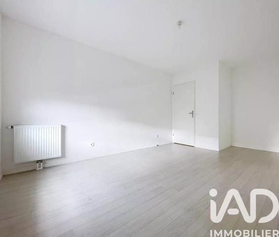 Maison à vendre 4 pièces 82 m² Lacroix-Saint-Ouen