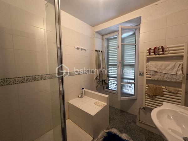 Immeuble de 216,40 m²