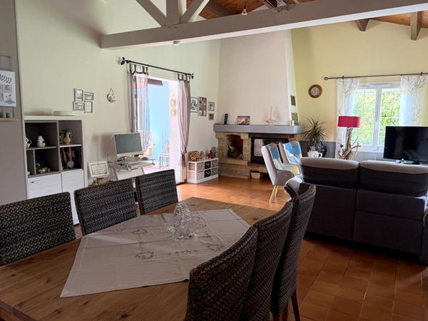 Maison Angles 3 chambres piscine