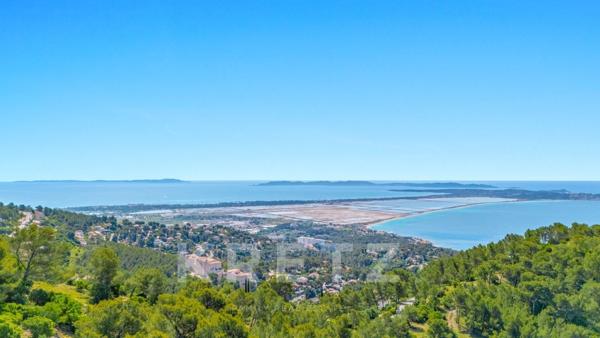 Exclusivité - Carqueiranne – La Californie - Villa 300 m2 - Fort potentiel