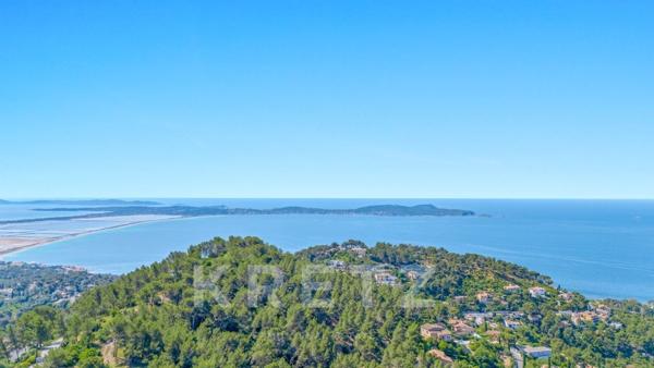 Exclusivité - Carqueiranne – La Californie - Villa 300 m2 - Fort potentiel