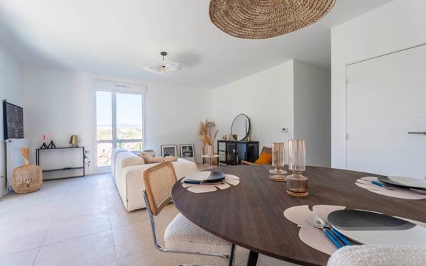 Appartement à vendre    5 pièces • 103 m2 Francheville