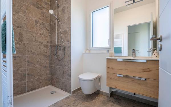 Appartement à vendre    5 pièces • 103 m2 Francheville