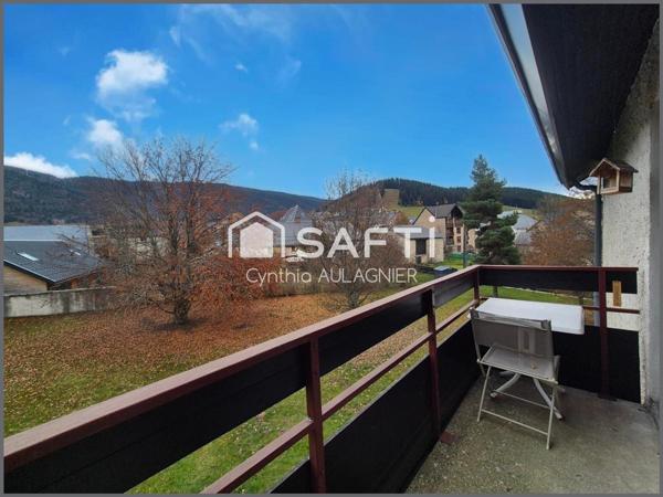 Appartement T2 + mezzanine - Vendu loué