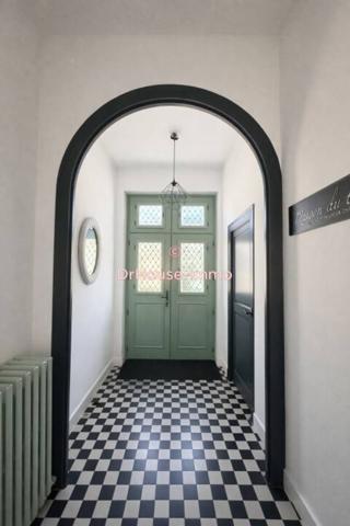 Maison à vendre 10 pièces de 297 m²