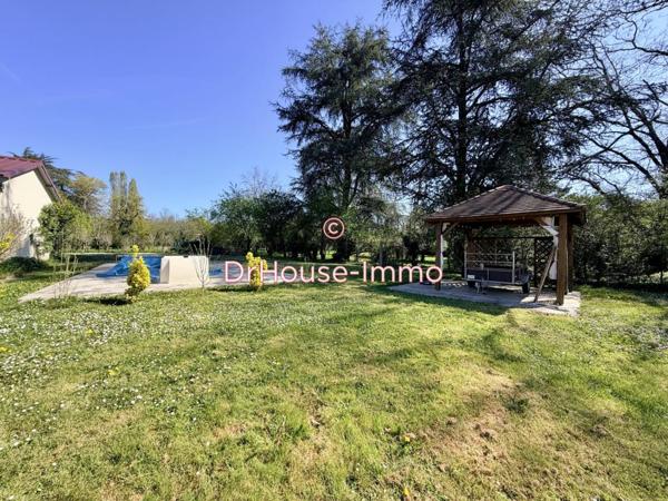 Maison à vendre 10 pièces de 297 m²