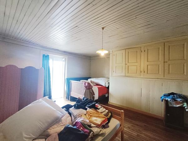 Jolie Maison de village d'une surface habitable de 122 m2 sur terrain clos de 472 m2