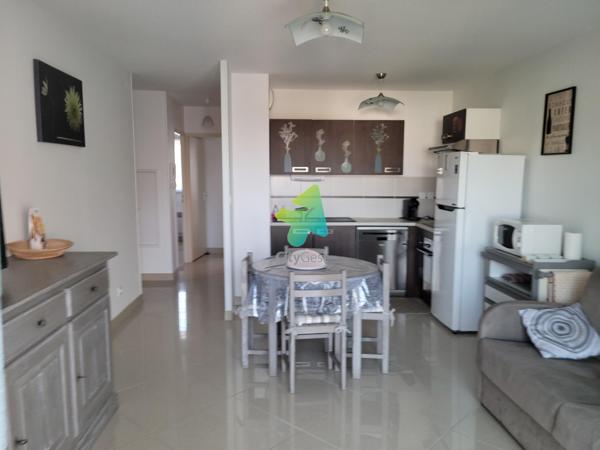 Appartement T3 Dans les Bas de Saint Pierre la Mer