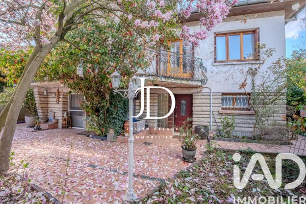 Maison à vendre 10 pièces 246 m² Mitry-Mory