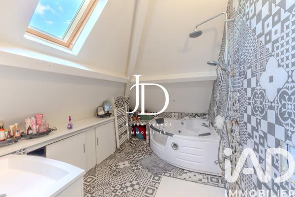 Maison à vendre 10 pièces 246 m² Mitry-Mory