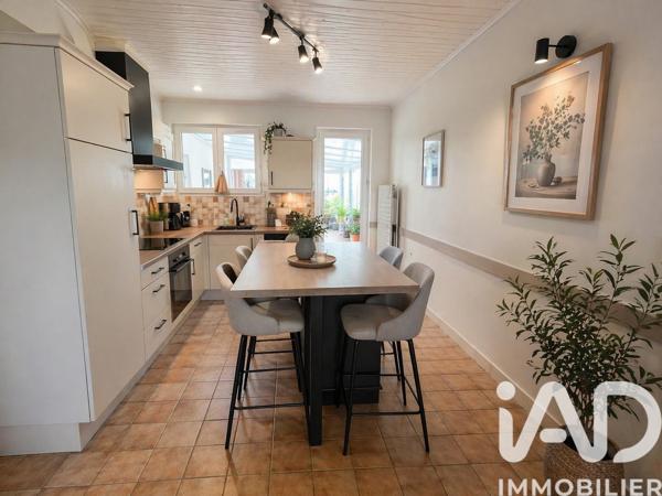 Maison à vendre 5 pièces 106 m² Le Poiré-sur-Vie