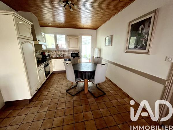 Maison à vendre 5 pièces 106 m² Le Poiré-sur-Vie