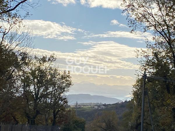 TERRAIN LIBRE DE CONSTRUCTEUR à 15 minutes de SAINT-PERAY