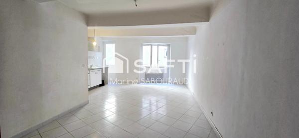 Maison de Village avec garage et comble aménageable