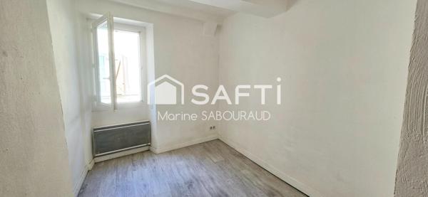 Maison de Village avec garage et comble aménageable