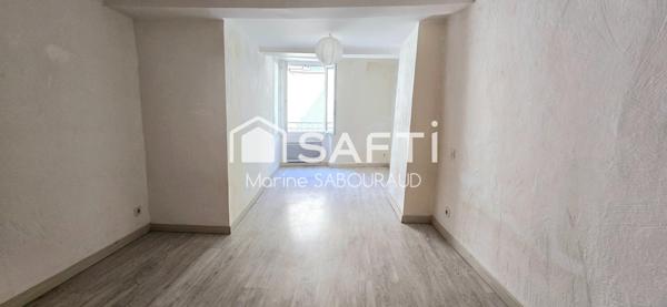 Maison de Village avec garage et comble aménageable