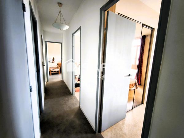 Appartement familial avec vue panoramique et balcon au cœur d'Apt