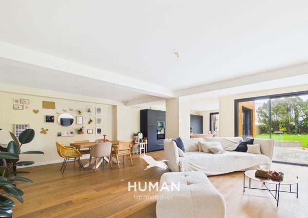 Maison à vendre |  Auray |  9 pièces | 235 m²