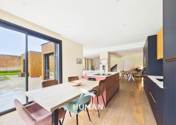 Maison à vendre |  Auray |  9 pièces | 235 m²