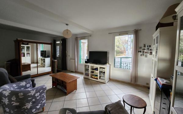 Appartement à vendre    5 pièces • 115 m2 Longjumeau